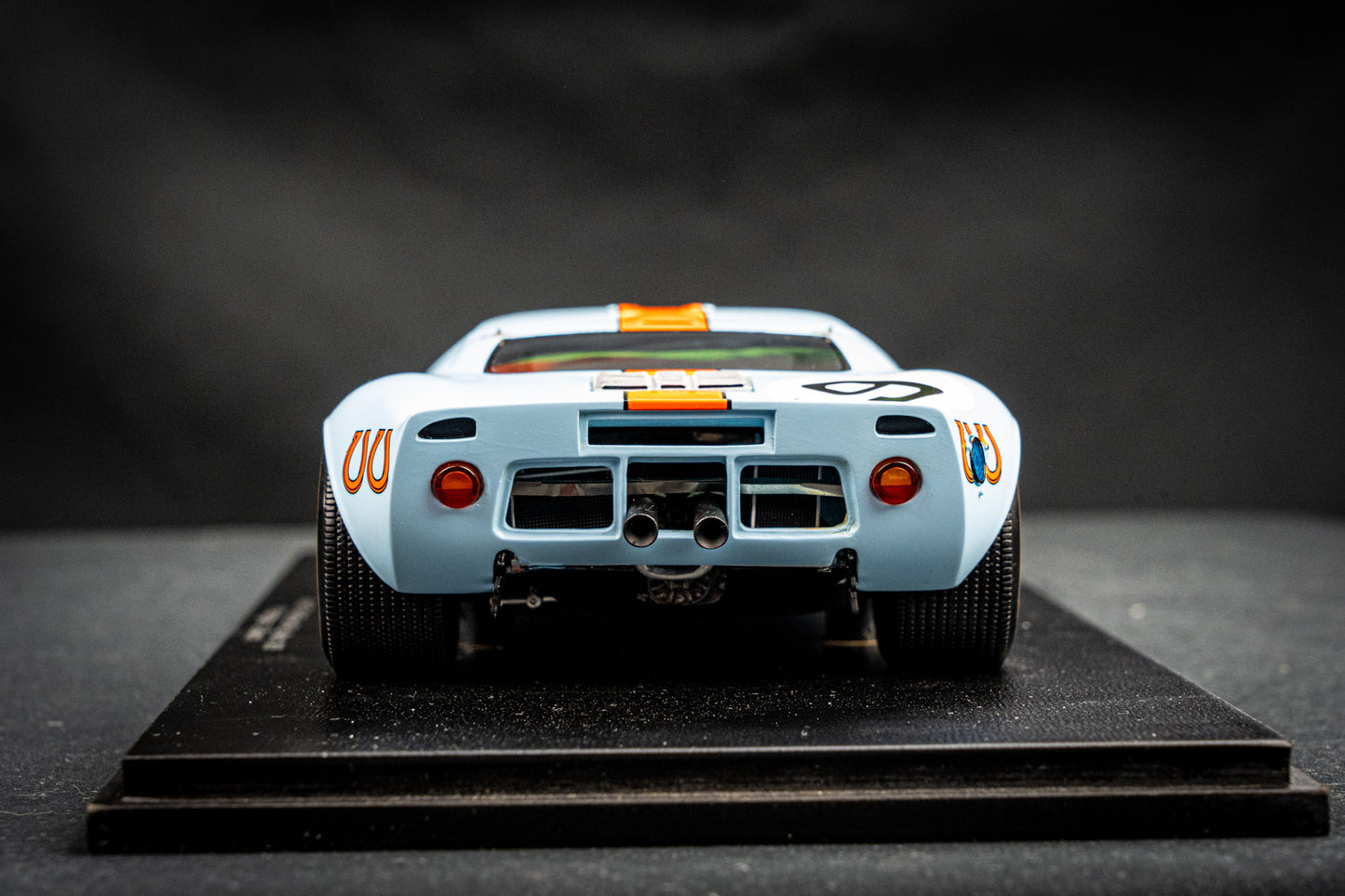 Ford GT40 Gulf #9 P. Rodriguez / L. Bianchi Winner 24h LeMans 1968 , Spark 1:18