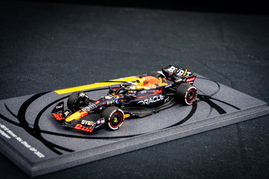 Max Verstappen - Red Bull Racing RB18 #1 Sieger Abu Dhabi GP / Formel 1 Weltmeister 2022, Spark 1:43