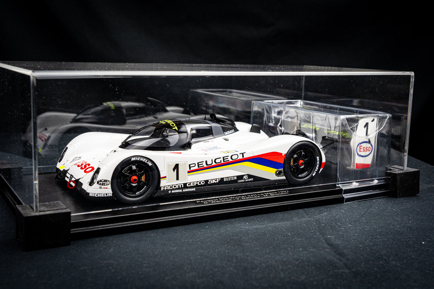 Peugeot 905 #1 Warwick / Dalmas / Blundell - Sieger 24h LeMans 1992, Spark 1:18