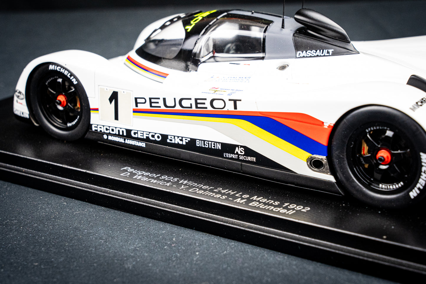 Peugeot 905 #1 Warwick / Dalmas / Blundell - Sieger 24h LeMans 1992, Spark 1:18