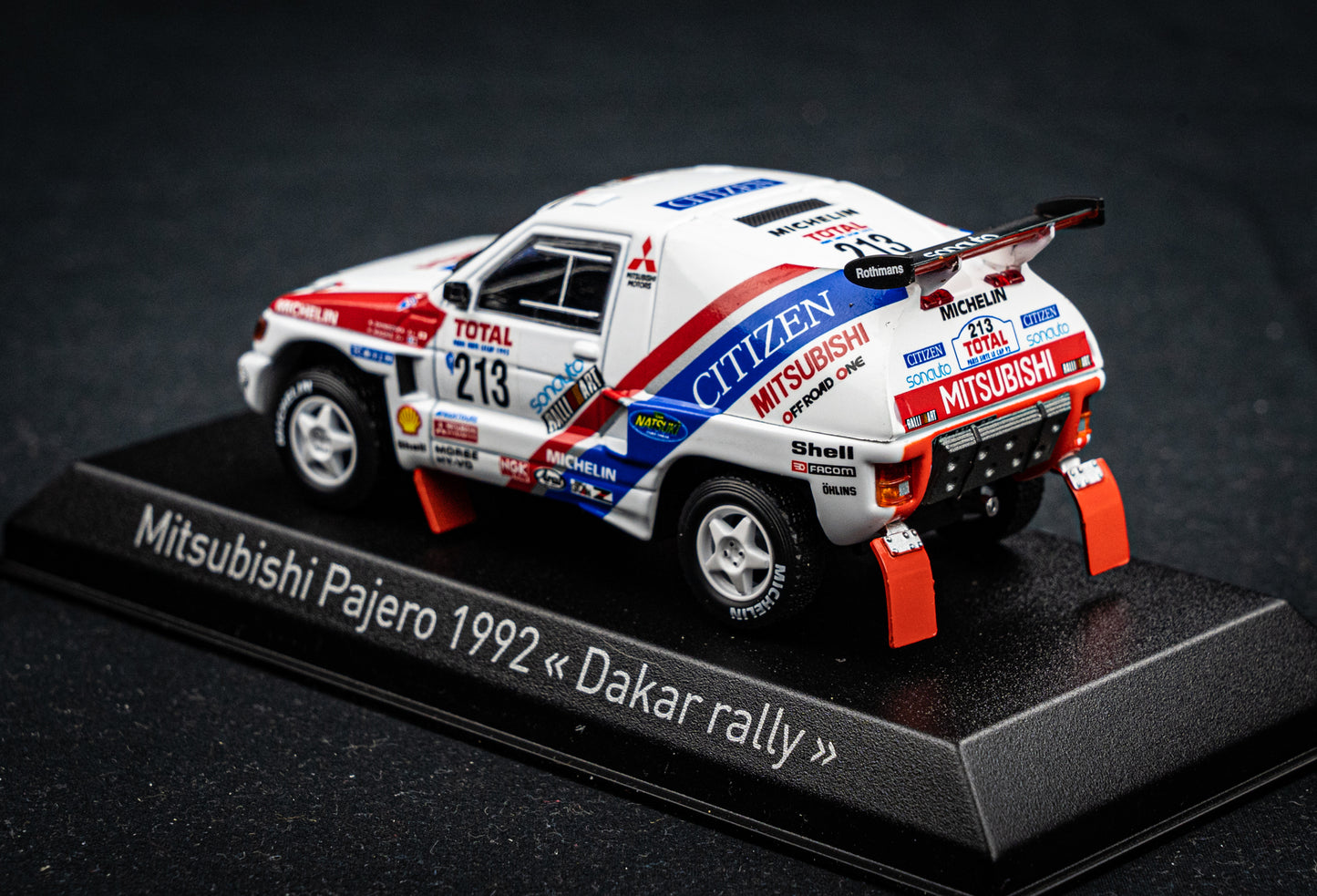 Mitsubishi Pajero #213 K. Shinozuka / H. Magne - 3rd Rallye Paris Dakar 1992 - Norev 1:43