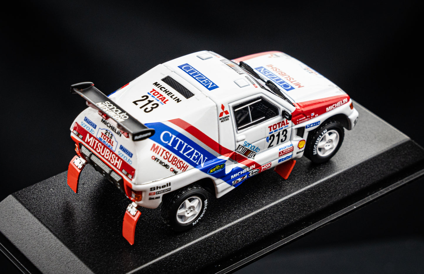 Mitsubishi Pajero #213 K. Shinozuka / H. Magne - 3rd Rallye Paris Dakar 1992 - Norev 1:43
