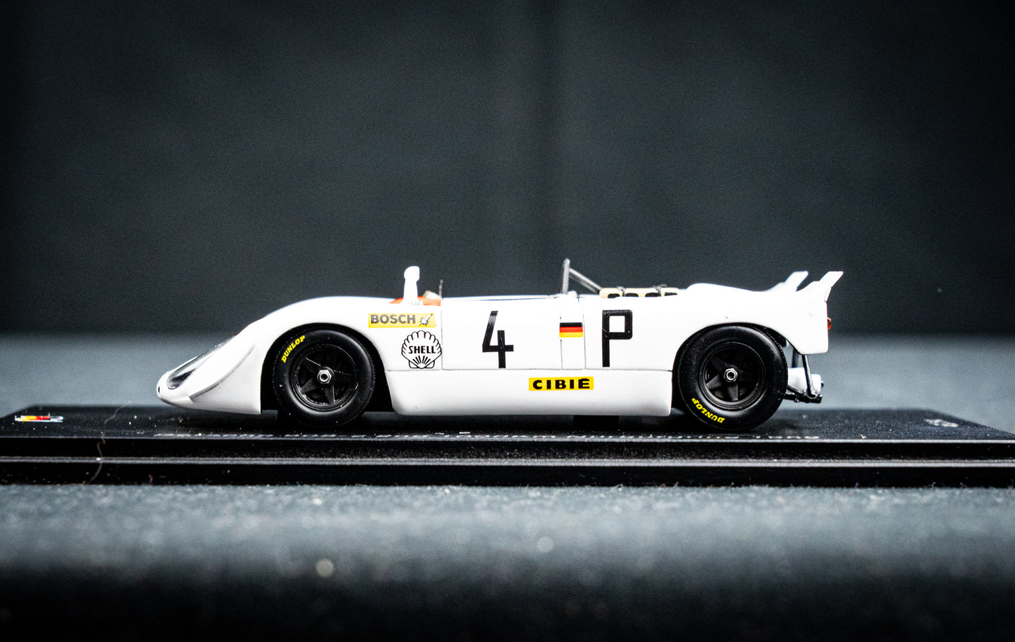 Porsche 908-2 #4 lim. 500 Stk. R. Stommelen / H. Herrmann - 2nd 1000km Nürburgring 1969 - Spark 1:43