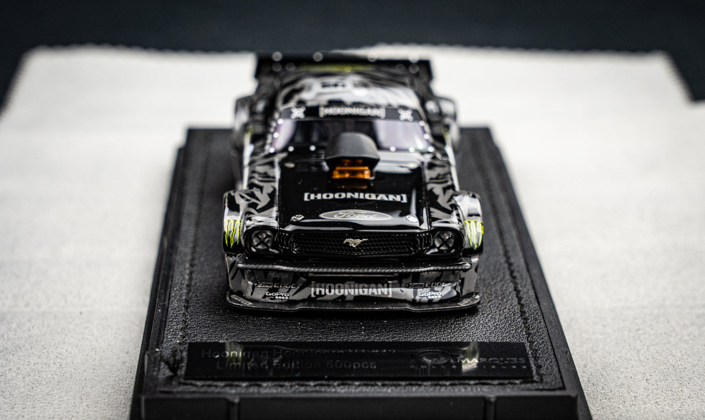 Ken Block Ford Mustang Hoonigan #43 Baujahr 1965 schwarz / grau TopMarques 1:43