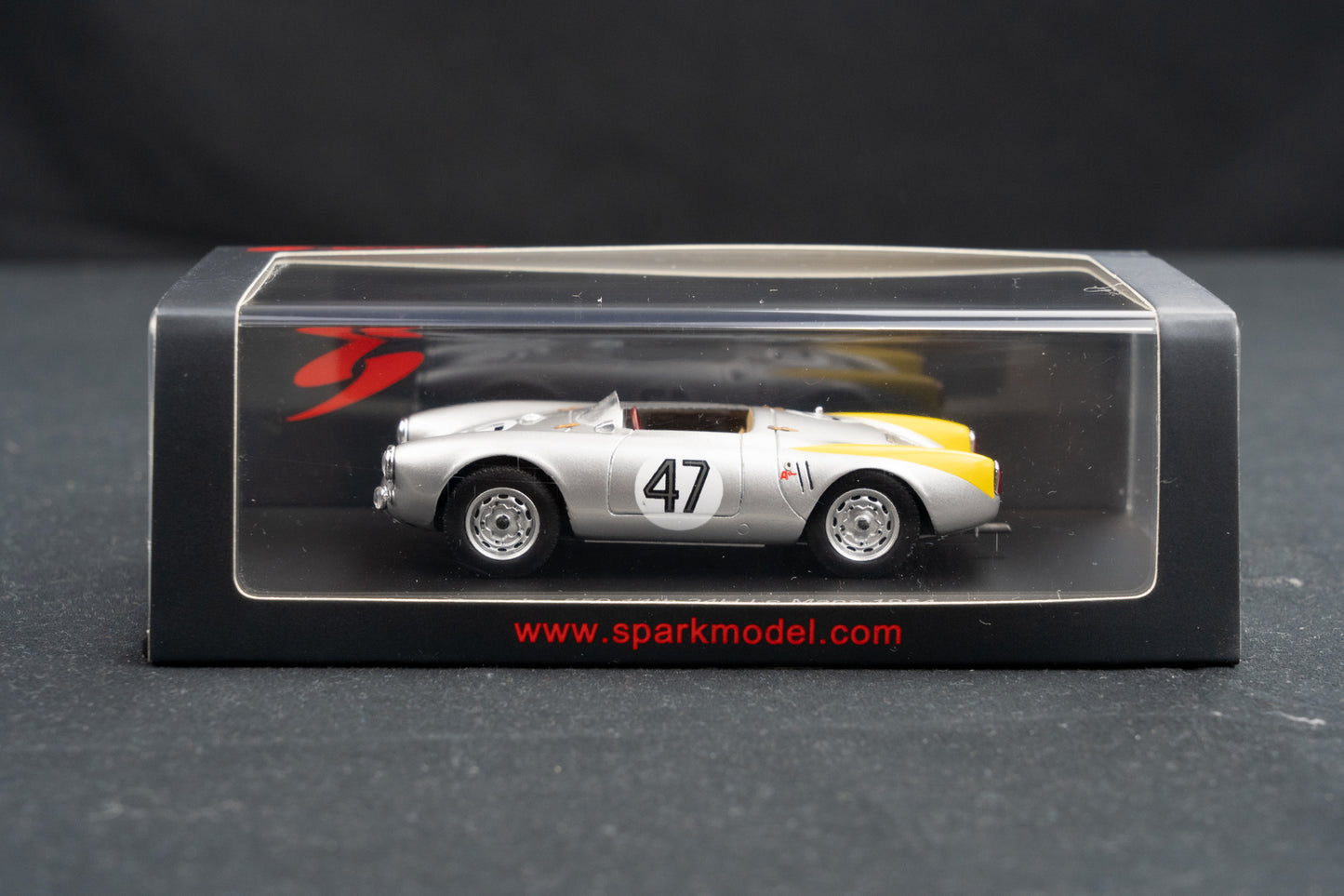 Porsche 550 #47 Arkus-Duntov / Olivier 14th 24h LeMans 1954 Spark 1:43