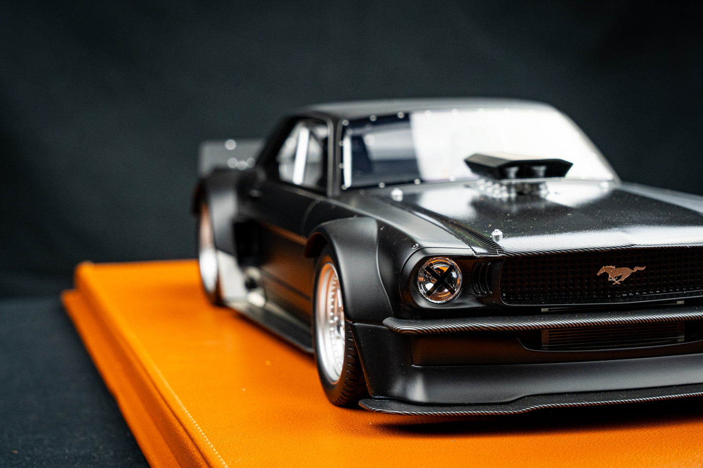 Ken Block Ford Mustang Hoonigan #43 BLACK Edition Baujahr 1965 lim. 1/250 pcs. 1:12