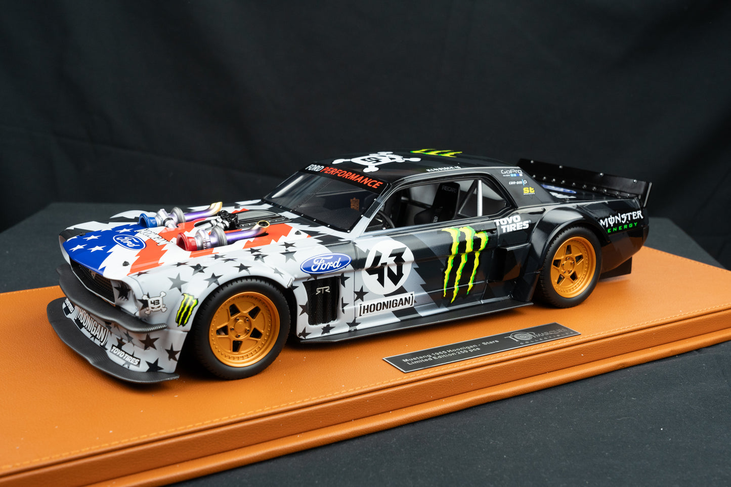 Ken Block Ford Mustang Hoonigan #43 "Stars & Stripes" V2 Baujahr 1965 lim. 1/250 pcs. 1:12