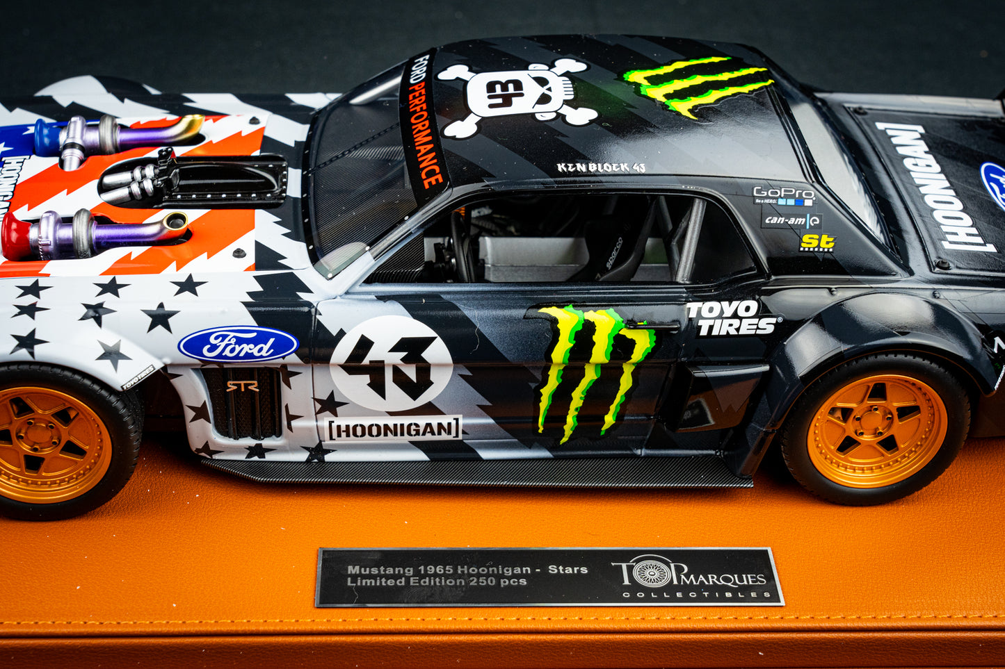 Ken Block Ford Mustang Hoonigan #43 "Stars & Stripes" V2 Baujahr 1965 lim. 1/250 pcs. 1:12