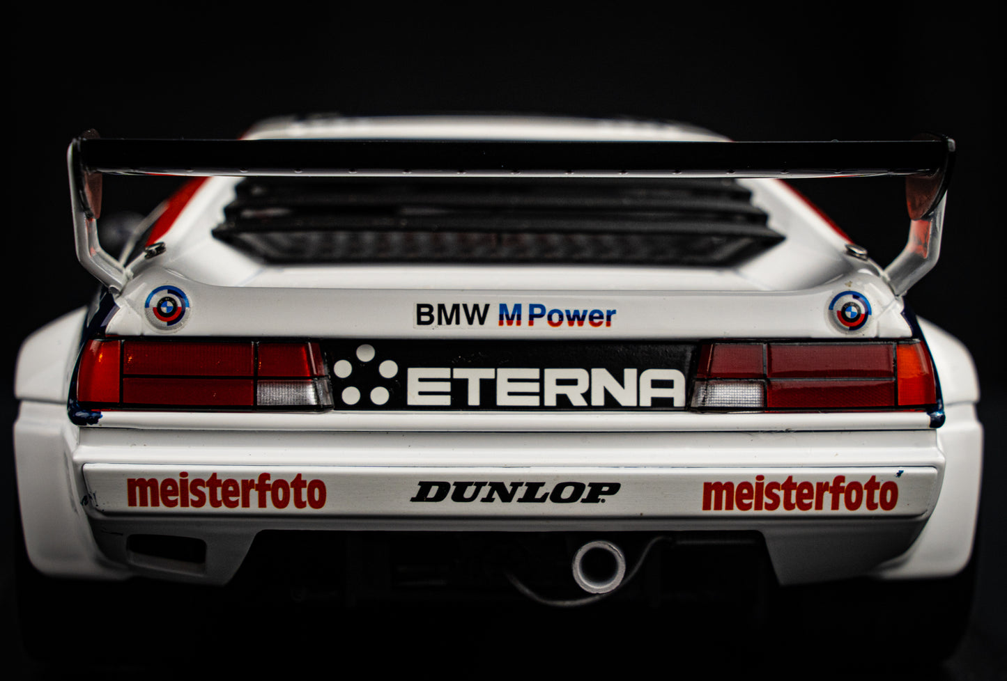 BMW M1 #2 H.J. Stuck lim. 300 pcs. Team Schnitzer - Sieger DRT Zolder 1982 - Minichamps 1:18