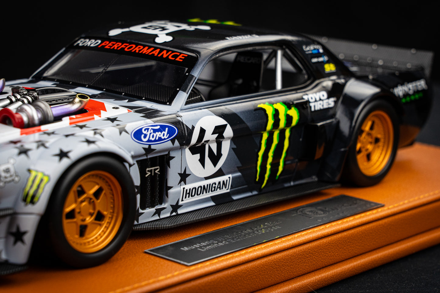 Ken Block #43 Ford Mustang 1965 Hoonigan V2 Stars and Stripes lim. 1/500 pcs. TopMarques 1:18