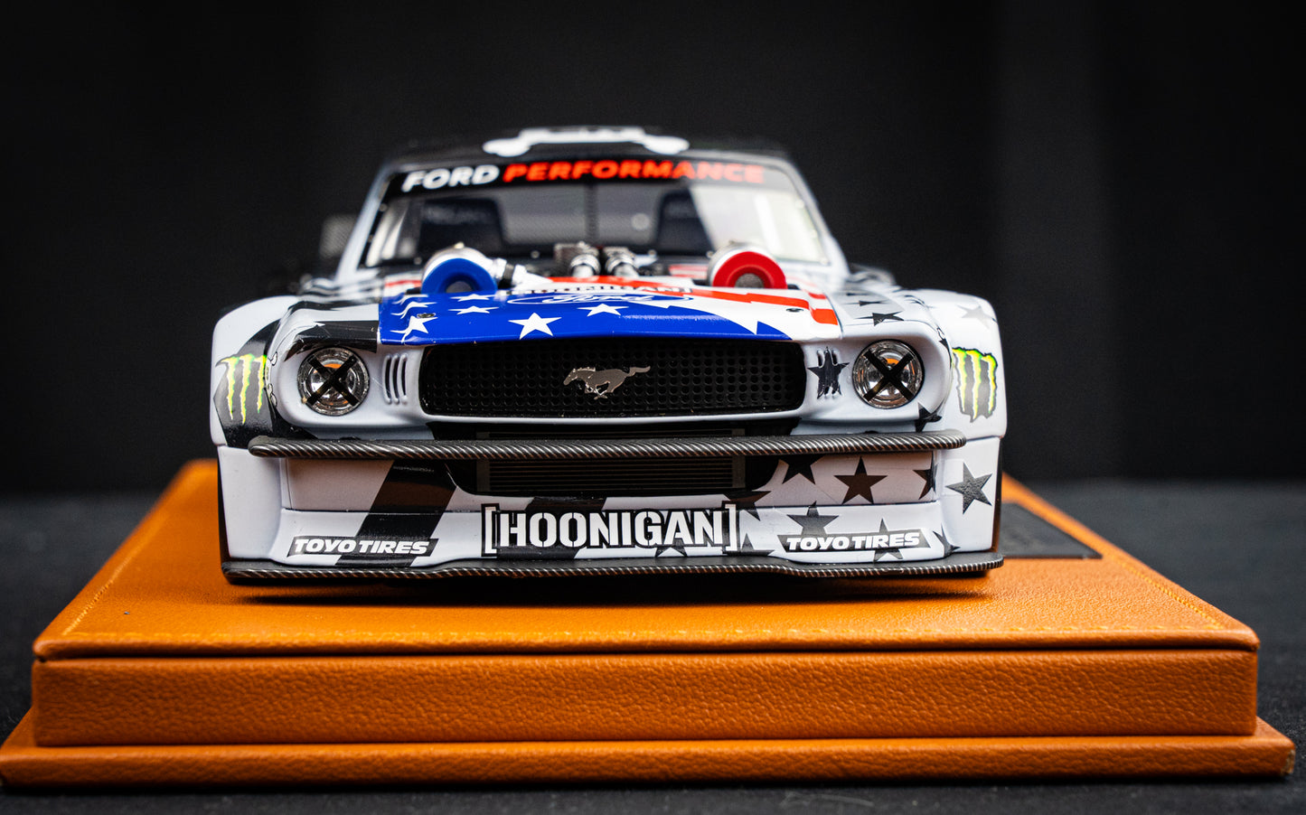 Ken Block #43 Ford Mustang 1965 Hoonigan V2 Stars and Stripes lim. 1/500 pcs. TopMarques 1:18