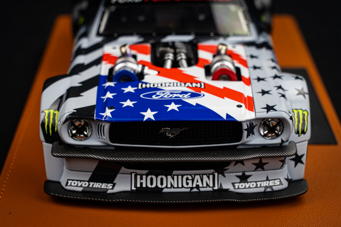 Ken Block #43 Ford Mustang 1965 Hoonigan V2 Stars and Stripes lim. 1/500 pcs. TopMarques 1:18