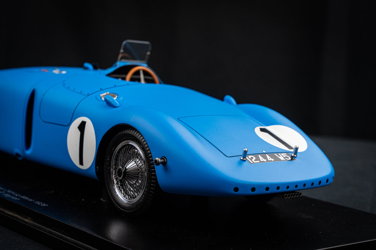 Bugatti 57C #1 J-P. Wimille / P. Veyron - Sieger 24h LeMans 1939, Spark 1:18