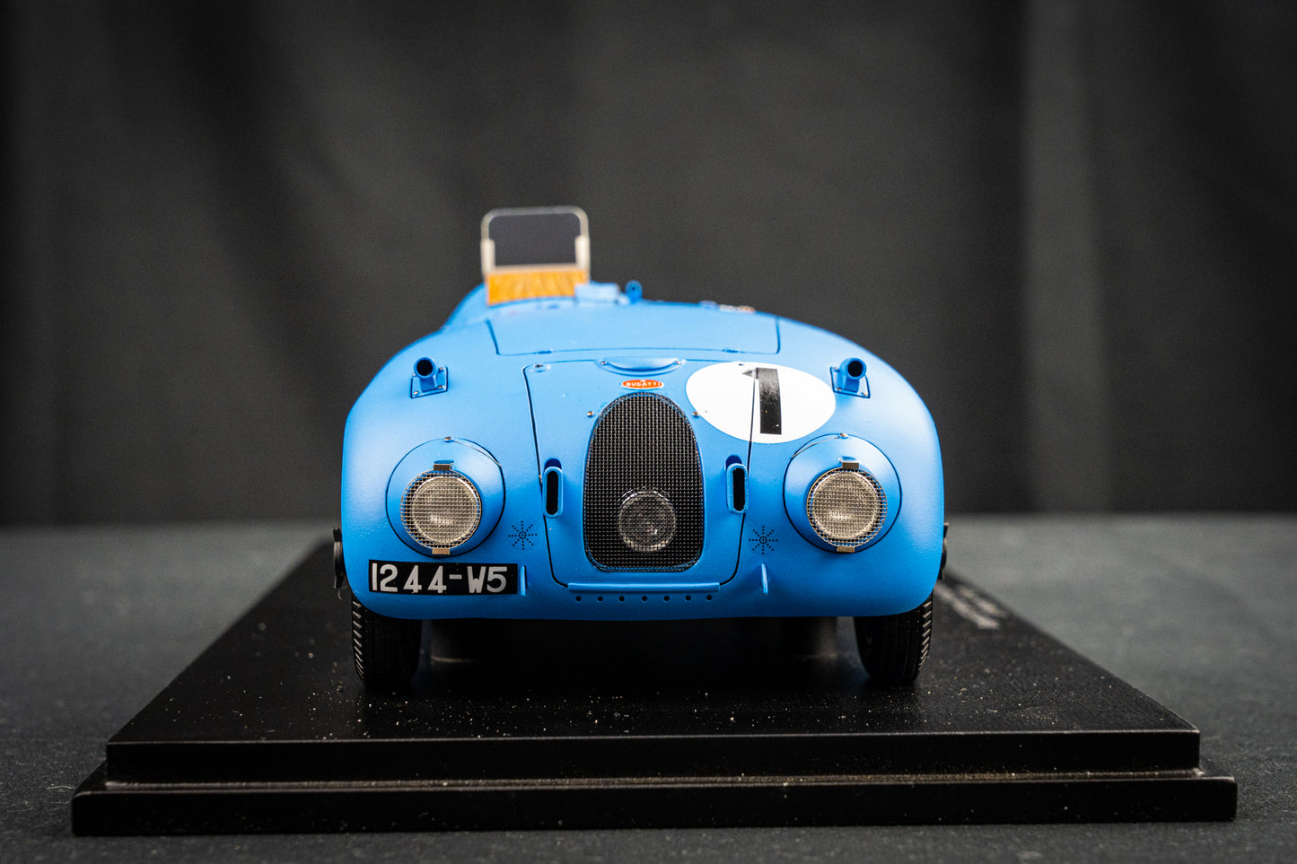 Bugatti 57C #1 J-P. Wimille / P. Veyron - Sieger 24h LeMans 1939, Spark 1:18