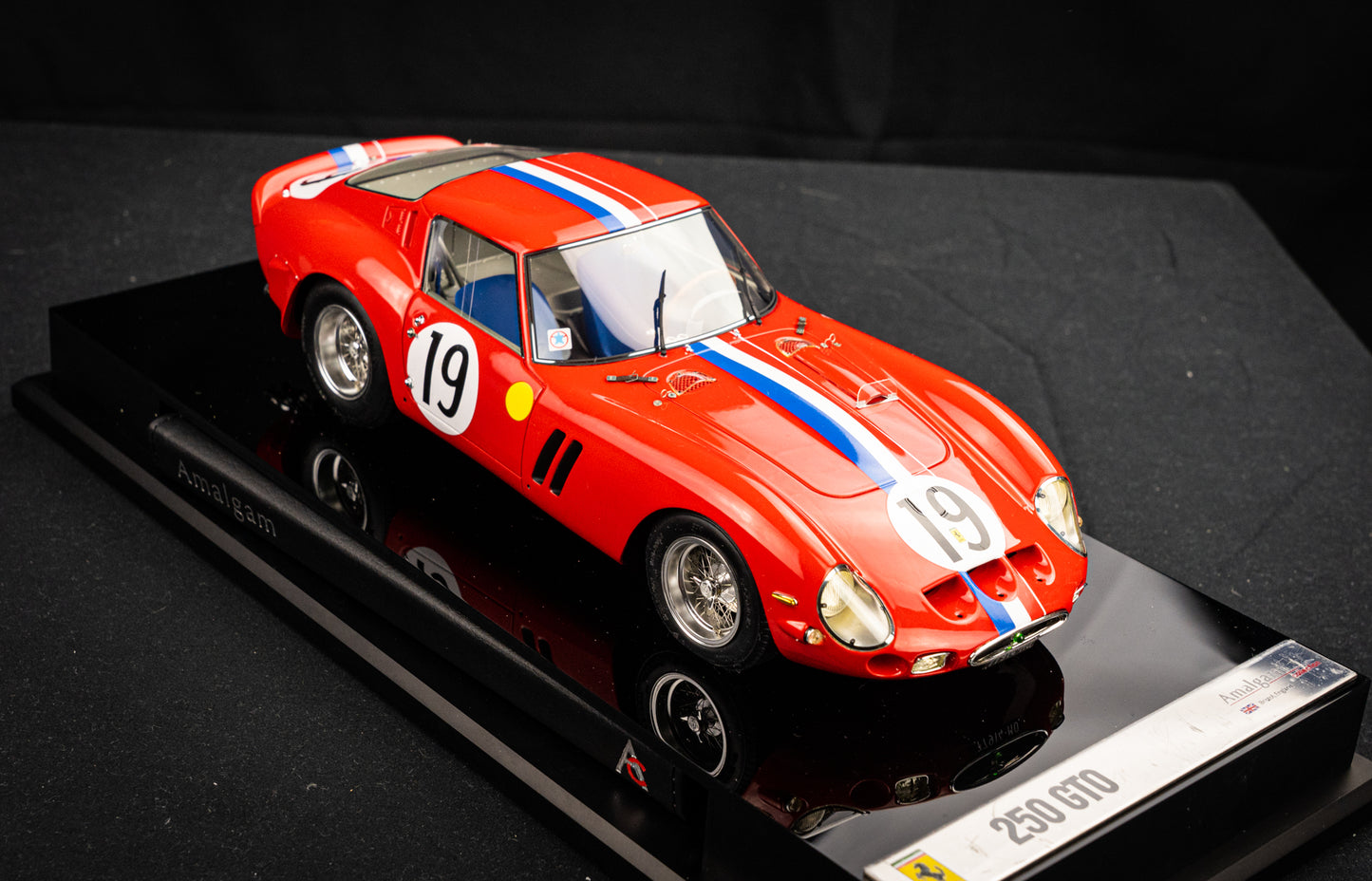 Ferrari 250GTO #19 P. Noblet / J. Guichet - Sieger 24h LeMans 1962 Amalgam 1:18