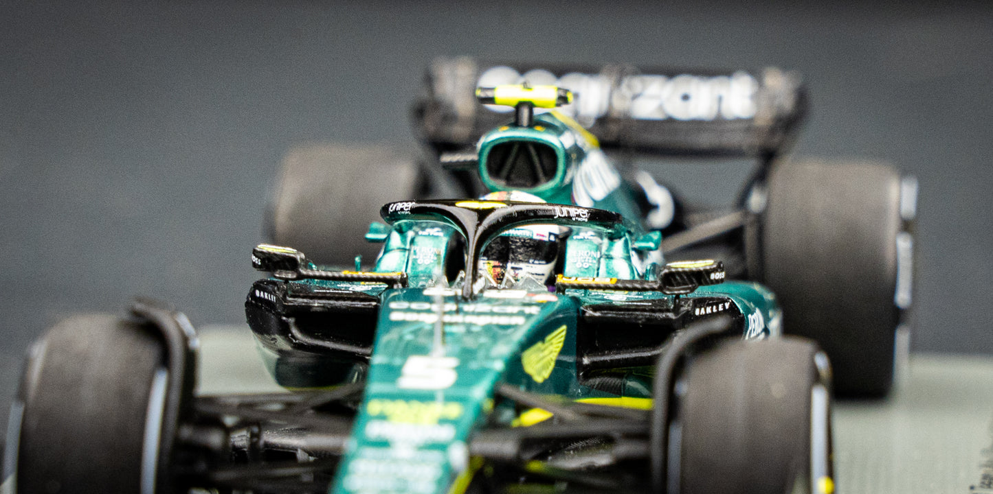Sebastian Vettel Aston Martin #5 Last Race GP Abu Dhabi 2022 - Spark 1:43