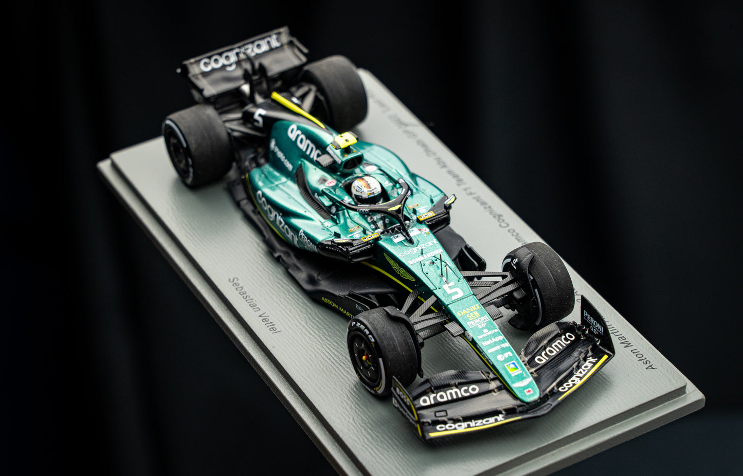 Sebastian Vettel Aston Martin #5 Last Race GP Abu Dhabi 2022 - Spark 1:43