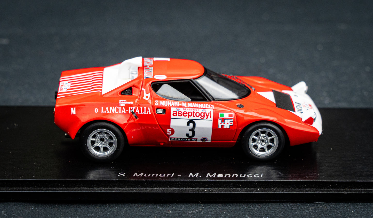 Lancia Stratos HF #3 S. Munari / M. Mannucci - Tour de Corse 1972 - Spark 1:43