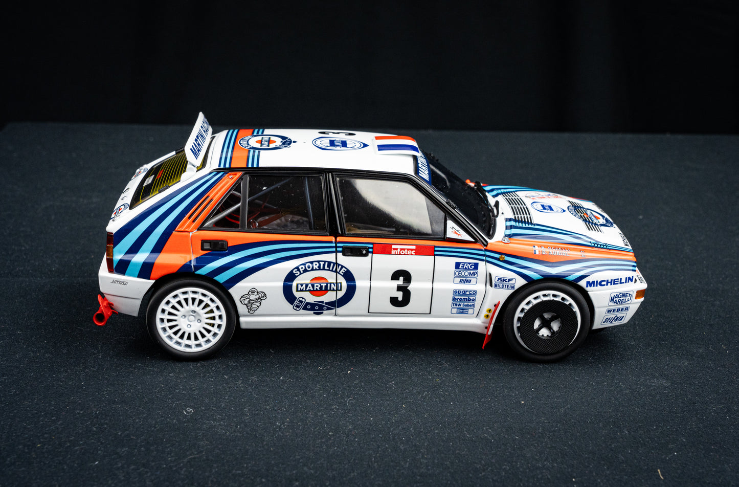 Lancia Delta HF Integrale Evo #3 D. Auriol / B. Occelli Tour de Corse 1992 - Kyosho 1:18