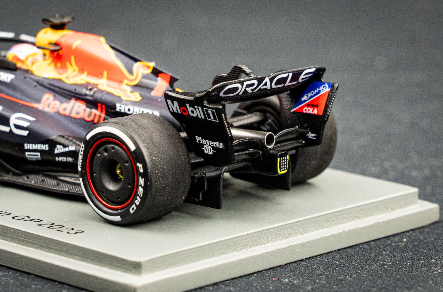 Max Verstappen Red Bull Racing RB19 #1 Winner GP Bahrain 2023 - Spark 1:43