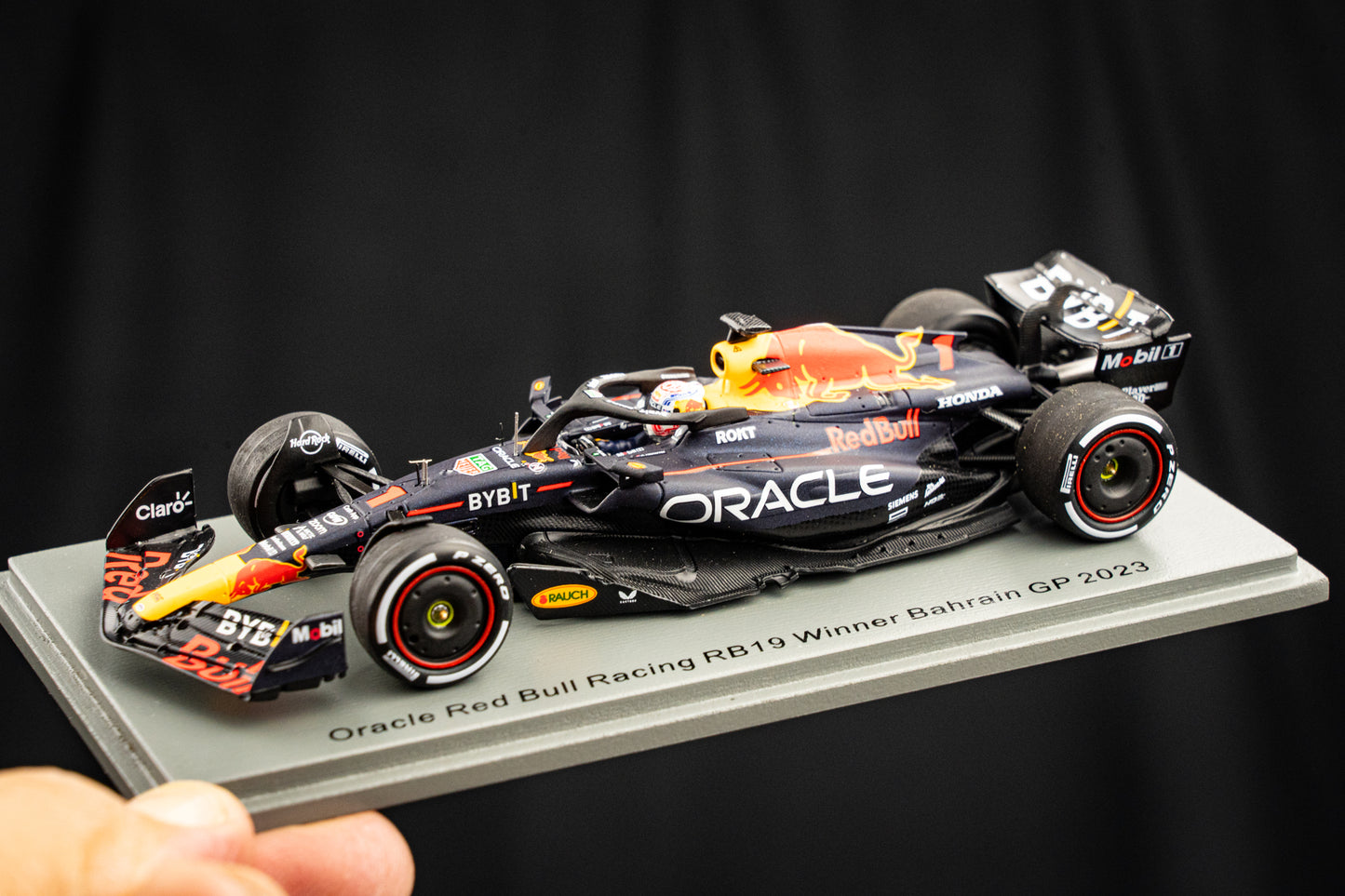 Max Verstappen Red Bull Racing RB19 #1 Winner GP Bahrain 2023 - Spark 1:43