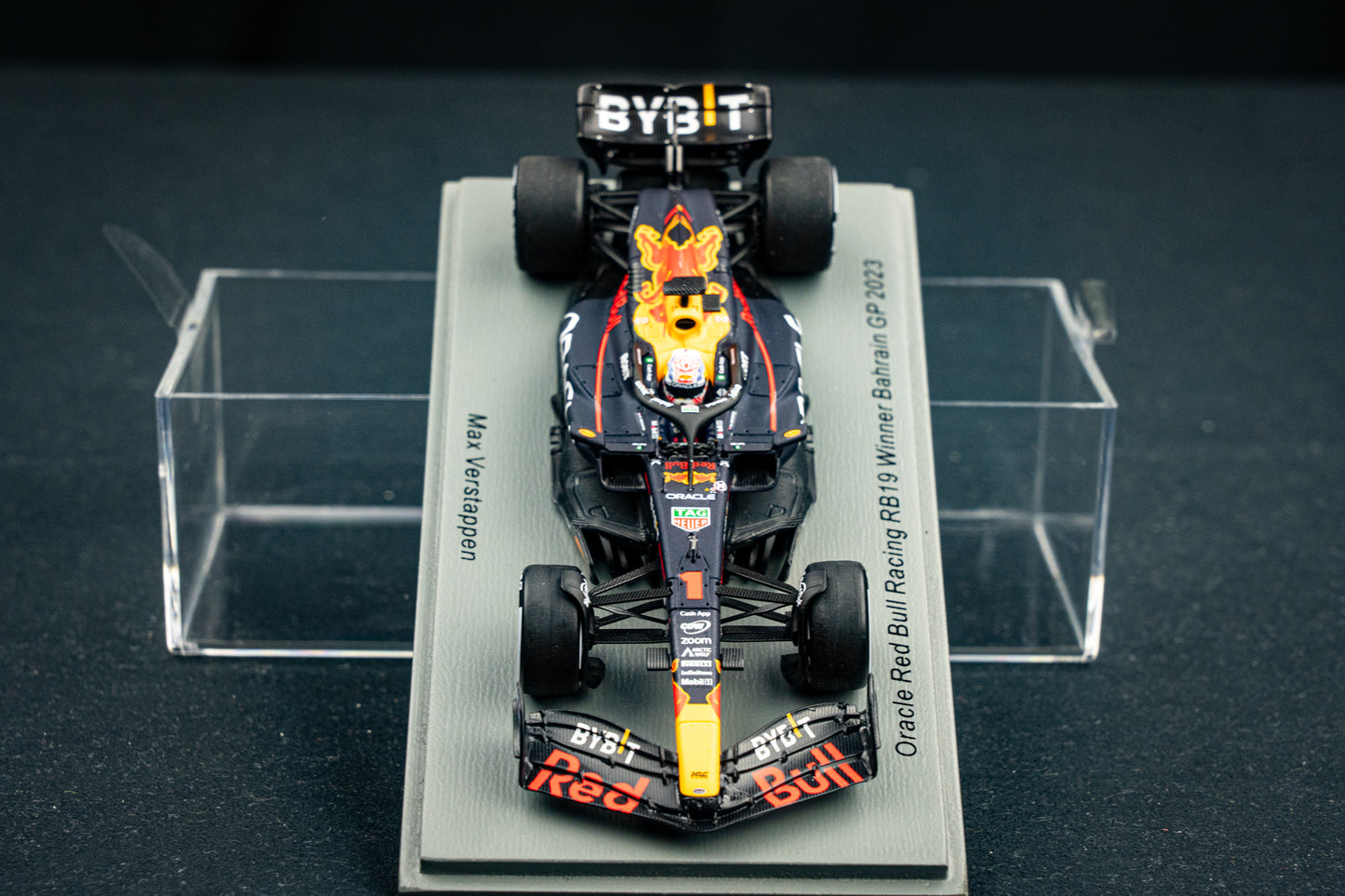 Max Verstappen Red Bull Racing RB19 #1 Winner GP Bahrain 2023 - Spark 1:43