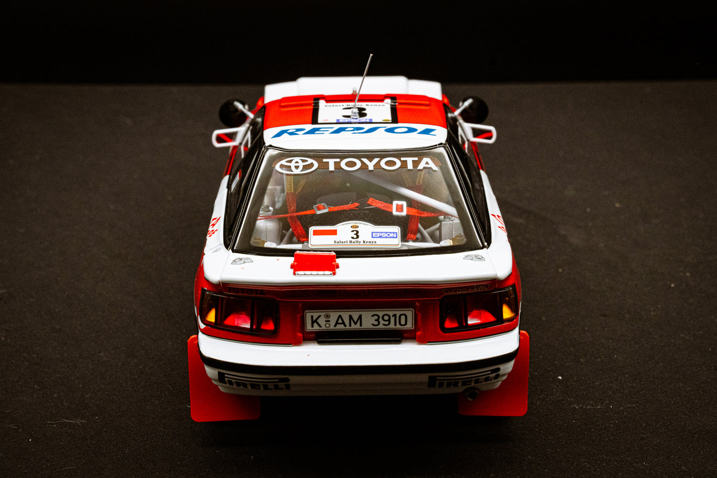 Toyota Celica GT4 Gr. A #3 B. Waldegaard / F. Gallagher - Safari Rallye 1990 - Kyosho 1:18
