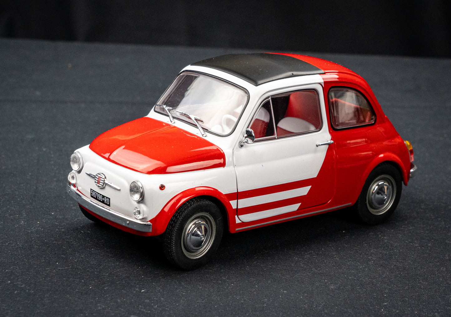 Fiat 500 L "Robe di Kappa" Soilodo 1:18