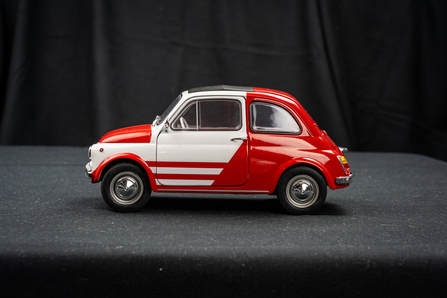 Fiat 500 L "Robe di Kappa" Soilodo 1:18