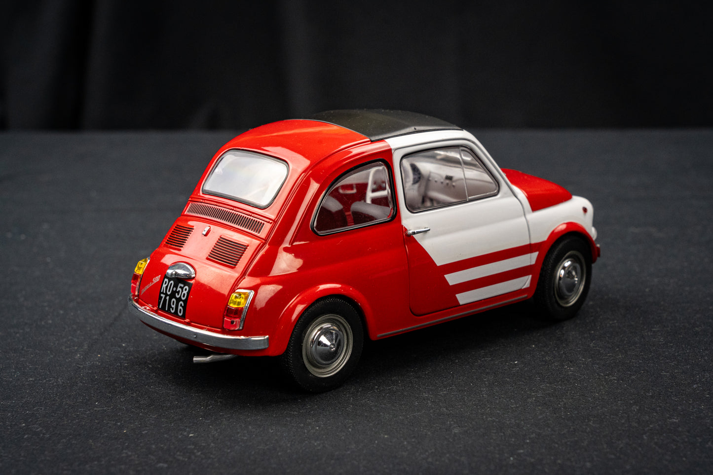 Fiat 500 L "Robe di Kappa" Soilodo 1:18