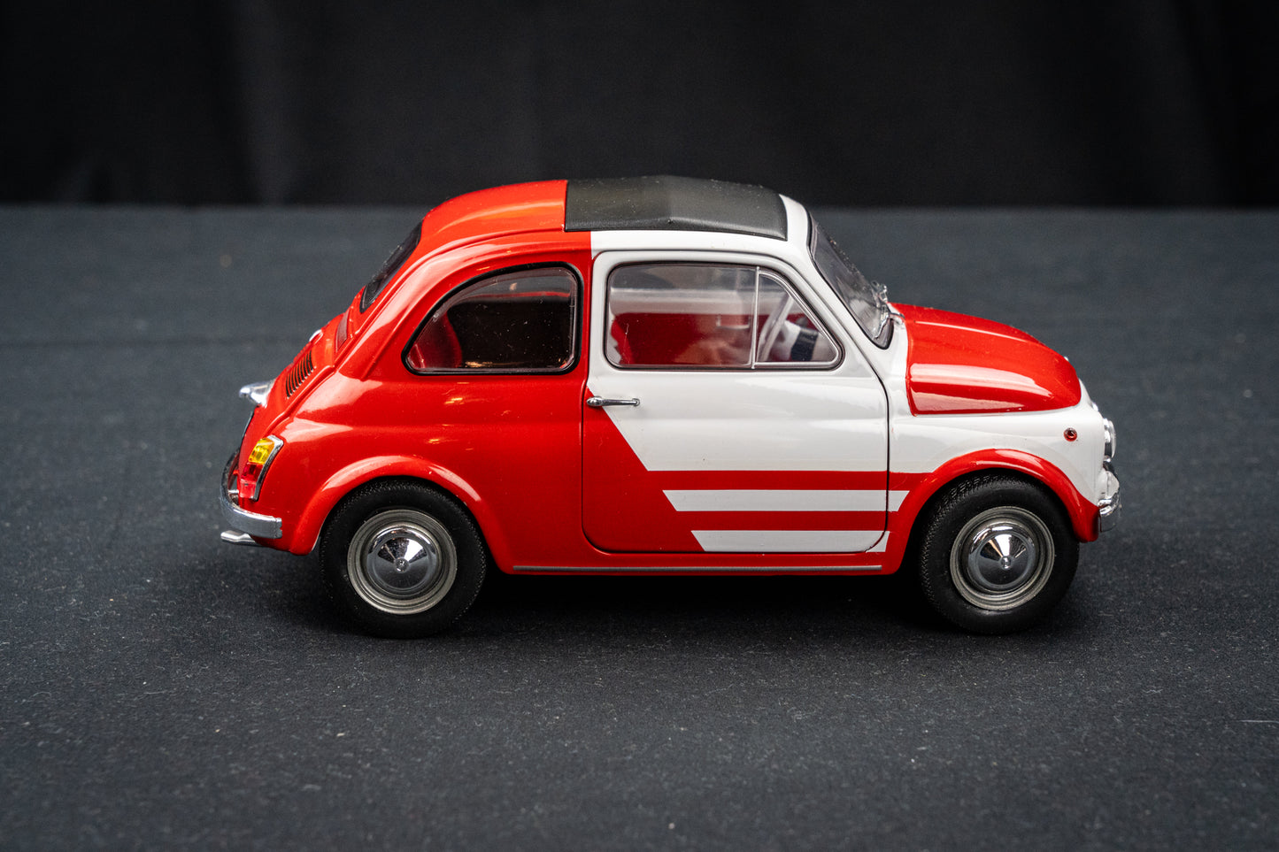 Fiat 500 L "Robe di Kappa" Soilodo 1:18