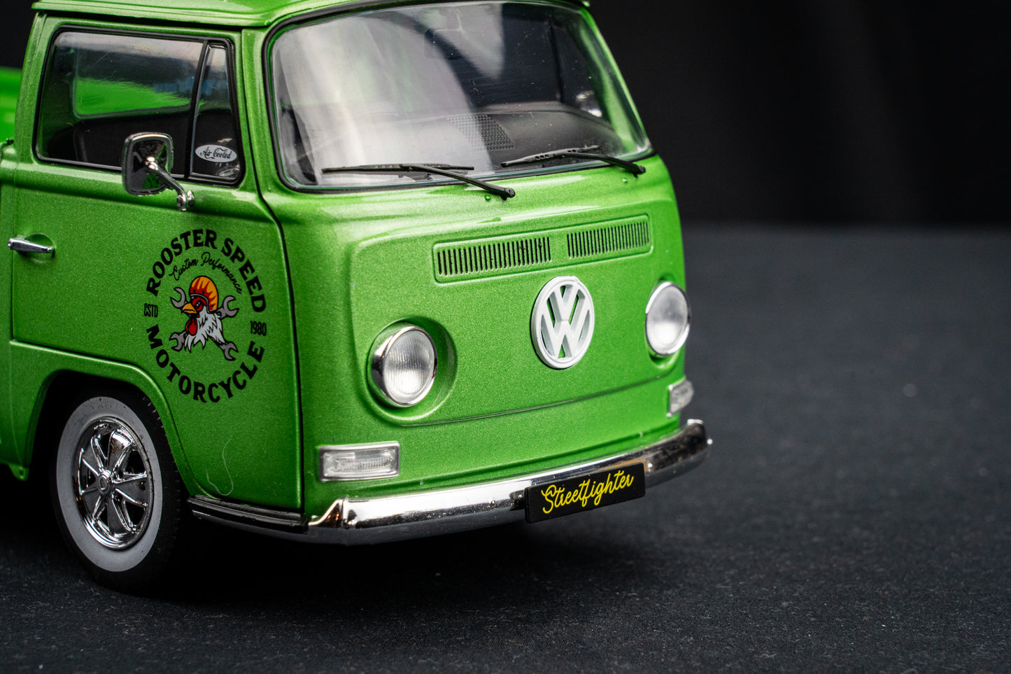 VW T2 PickUp Costum Performance Shop 1968 in grün - Solido 1:18