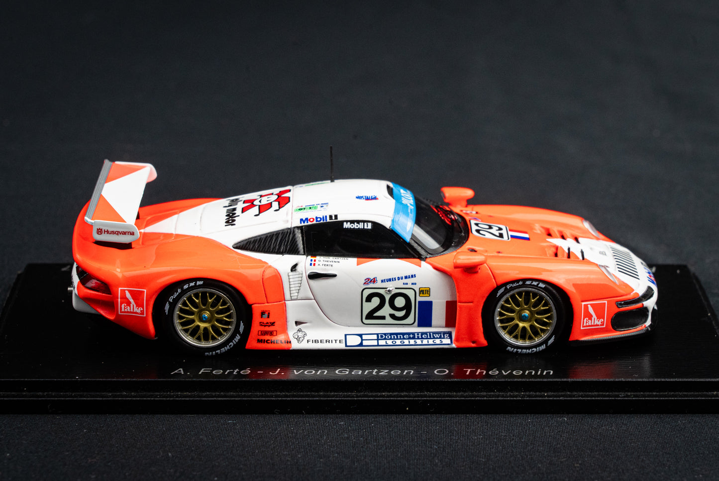 Porsche 911 GT1 #29 Ferte / Thevenin / von Gartzen - 24h LeMans 1997 - Spark 1:43