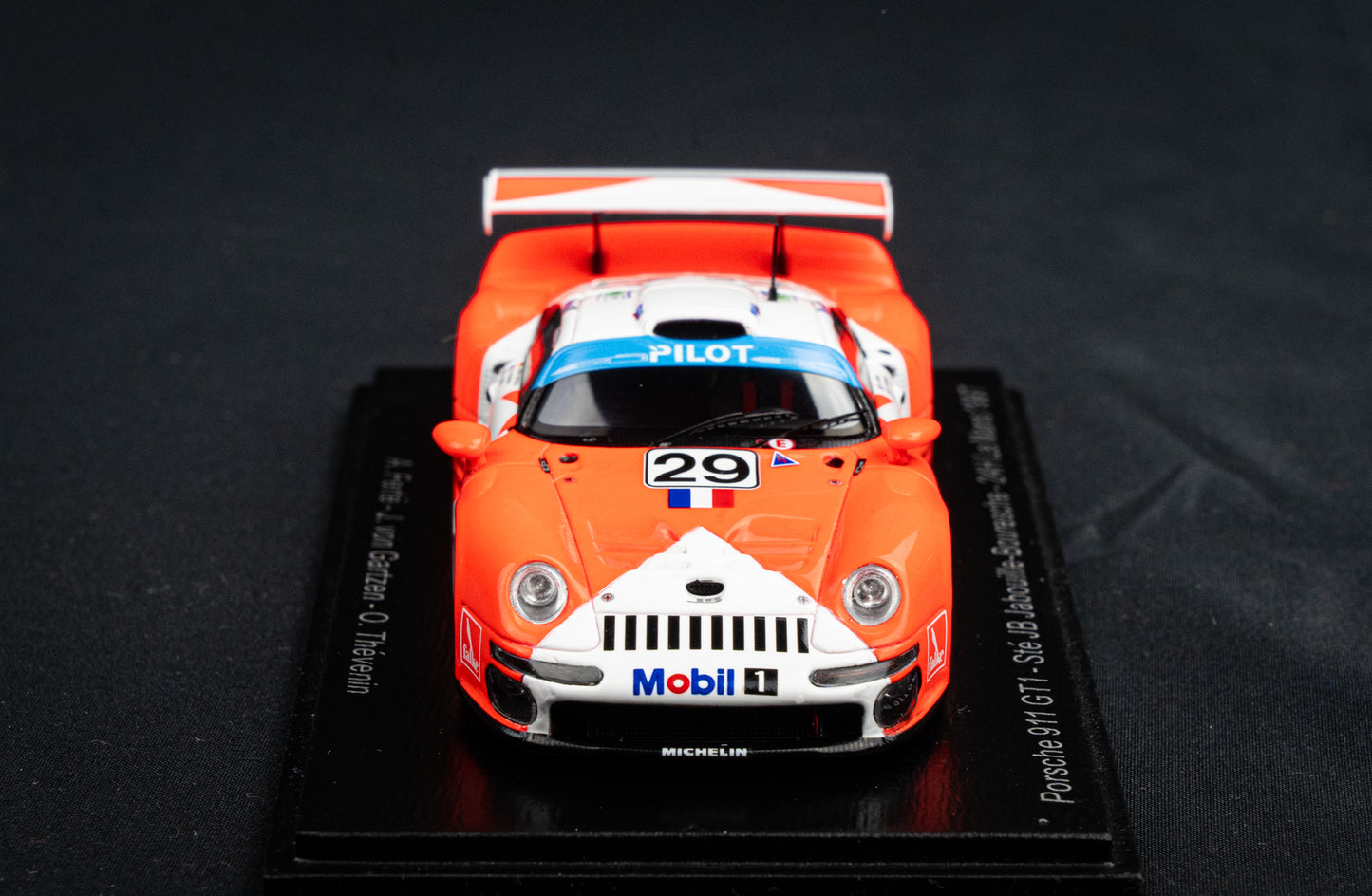 Porsche 911 GT1 #29 Ferte / Thevenin / von Gartzen - 24h LeMans 1997 - Spark 1:43