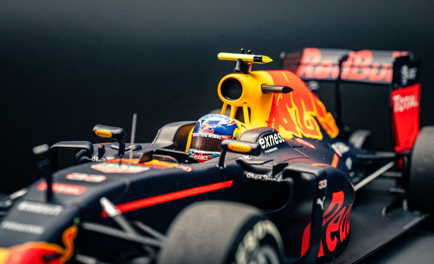 Max Verstappen #33 Red Bull RB12 - 1st. WIN GP Spanien Barcelona 2016 - lim. 1670 pcs.