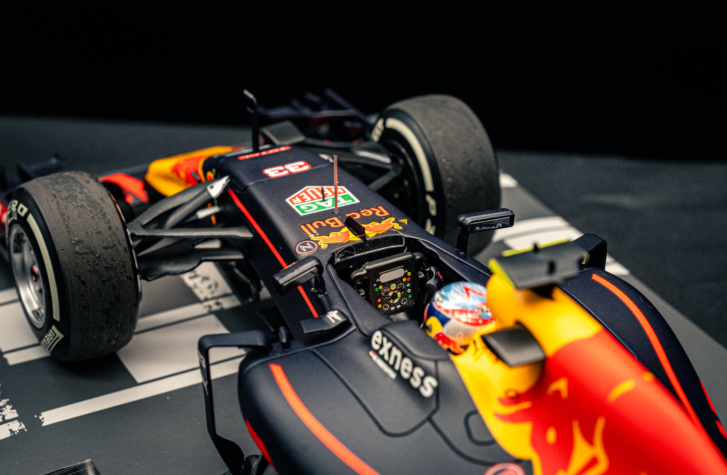 Max Verstappen #33 Red Bull RB12 - 1st. WIN GP Spanien Barcelona 2016 - lim. 1670 pcs.