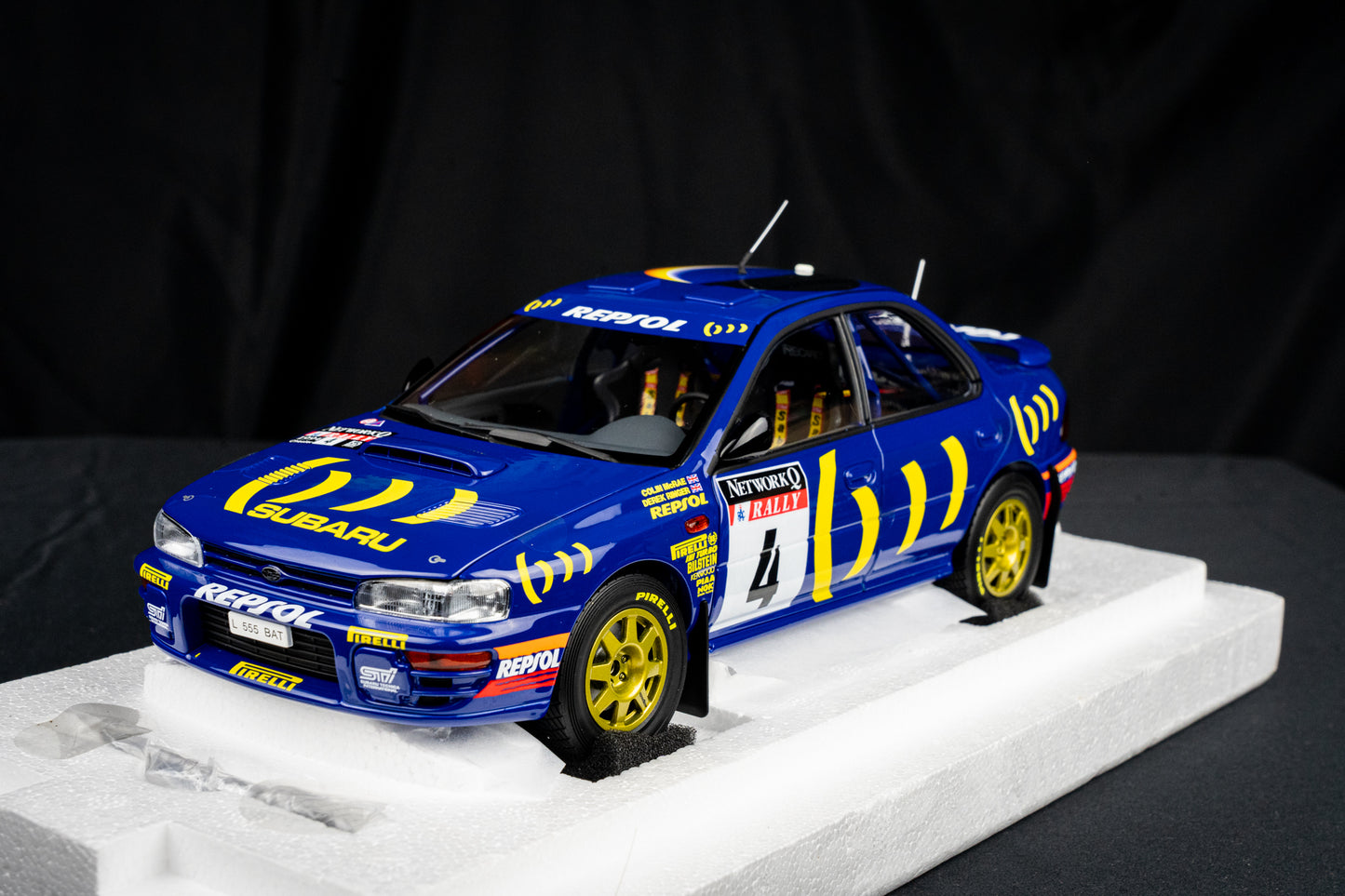 Subaru Impreza Gr. A  #4 C. McRae / D. Ringer L-555 BAT - RAC Rallye 1996 - Kyosho 1:18