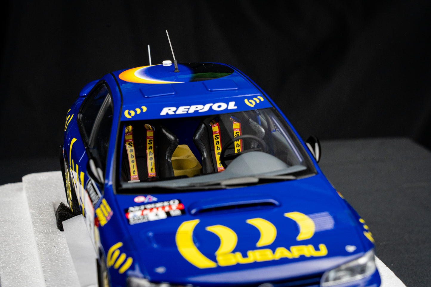 Subaru Impreza Gr. A  #4 C. McRae / D. Ringer L-555 BAT - RAC Rallye 1996 - Kyosho 1:18