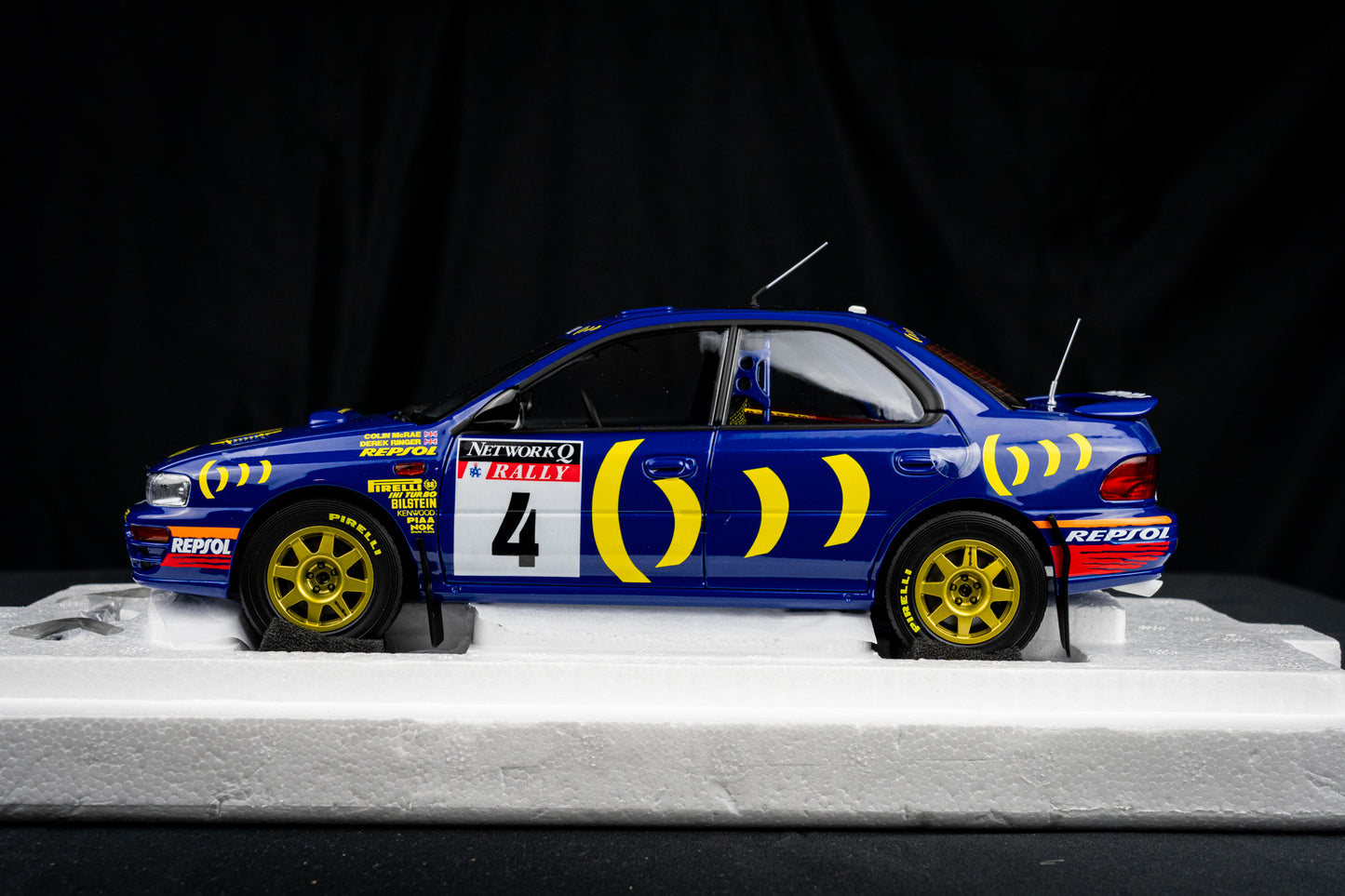 Subaru Impreza Gr. A  #4 C. McRae / D. Ringer L-555 BAT - RAC Rallye 1996 - Kyosho 1:18