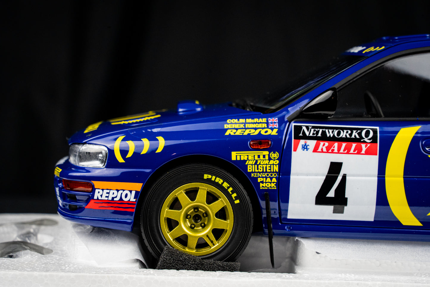 Subaru Impreza Gr. A  #4 C. McRae / D. Ringer L-555 BAT - RAC Rallye 1996 - Kyosho 1:18