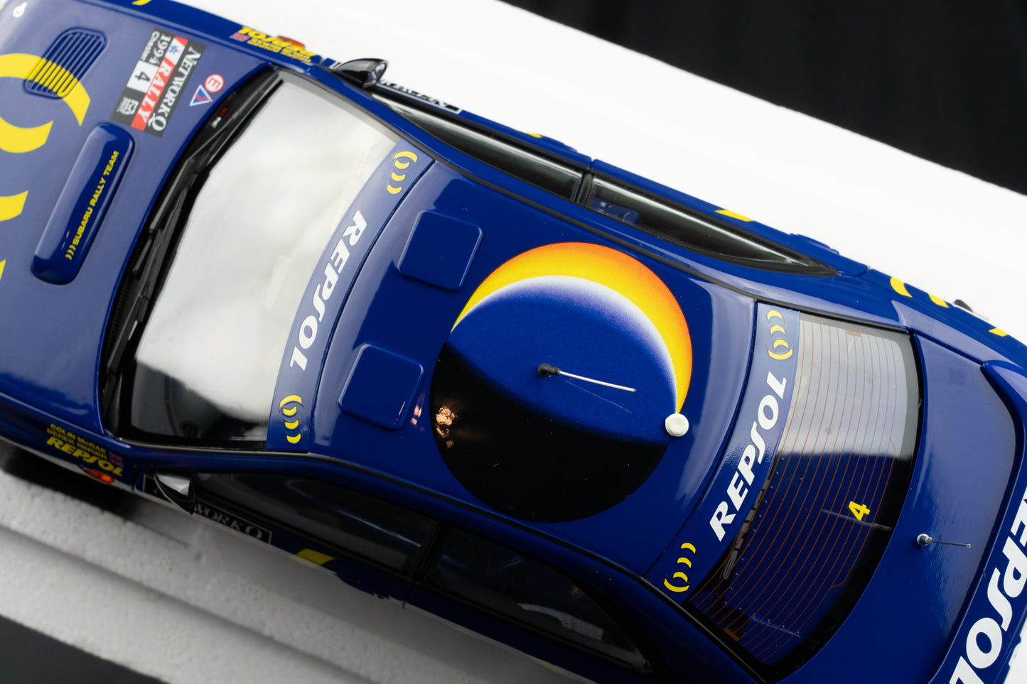 Subaru Impreza Gr. A #4 C. McRae / D. Ringer L-555 BAT - RAC Rallye 1994 - Kyosho 1:18