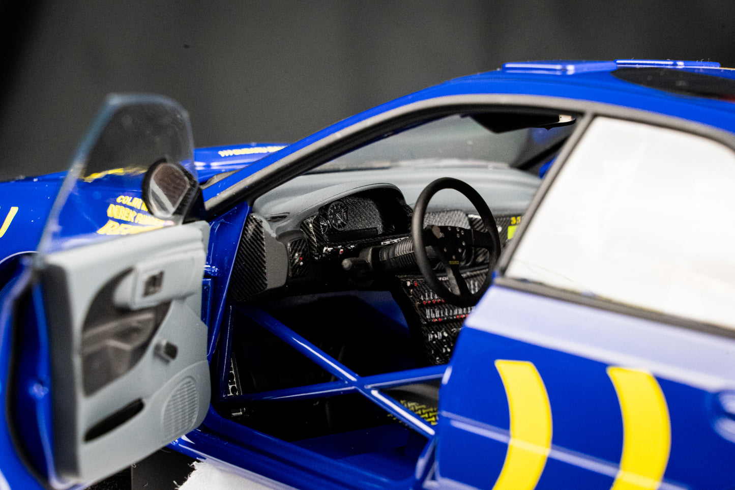 Subaru Impreza Gr. A #4 C. McRae / D. Ringer L-555 BAT - RAC Rallye 1994 - Kyosho 1:18