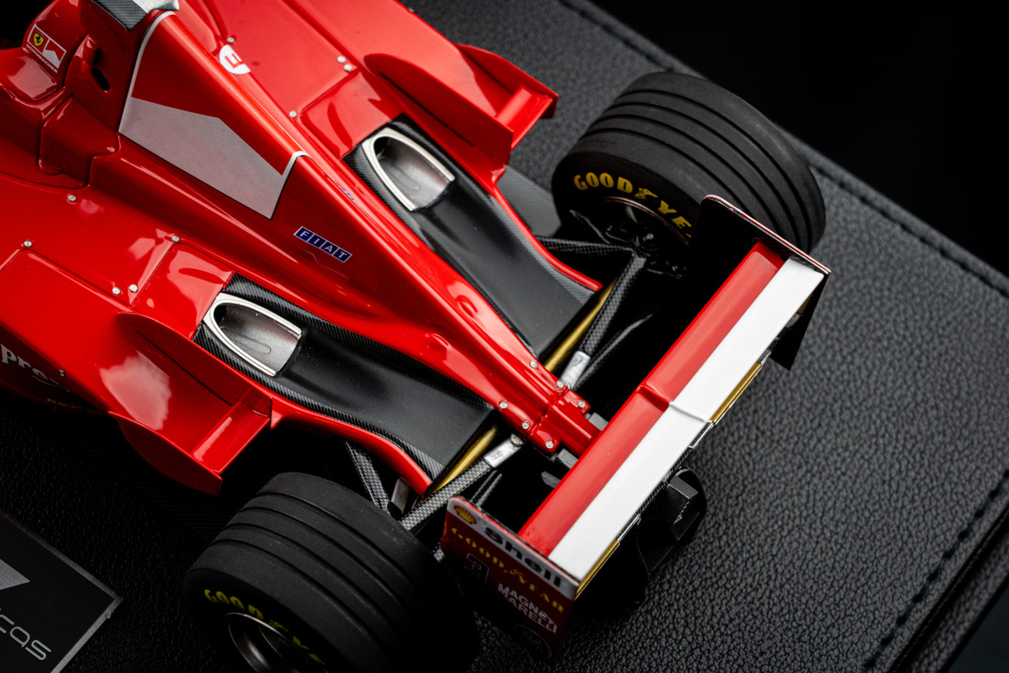 Michael Schumacher Ferrari F300 #3 lim. 500 pcs. - Pole & Winner GP Monza 98 - GP Replicas 1:18