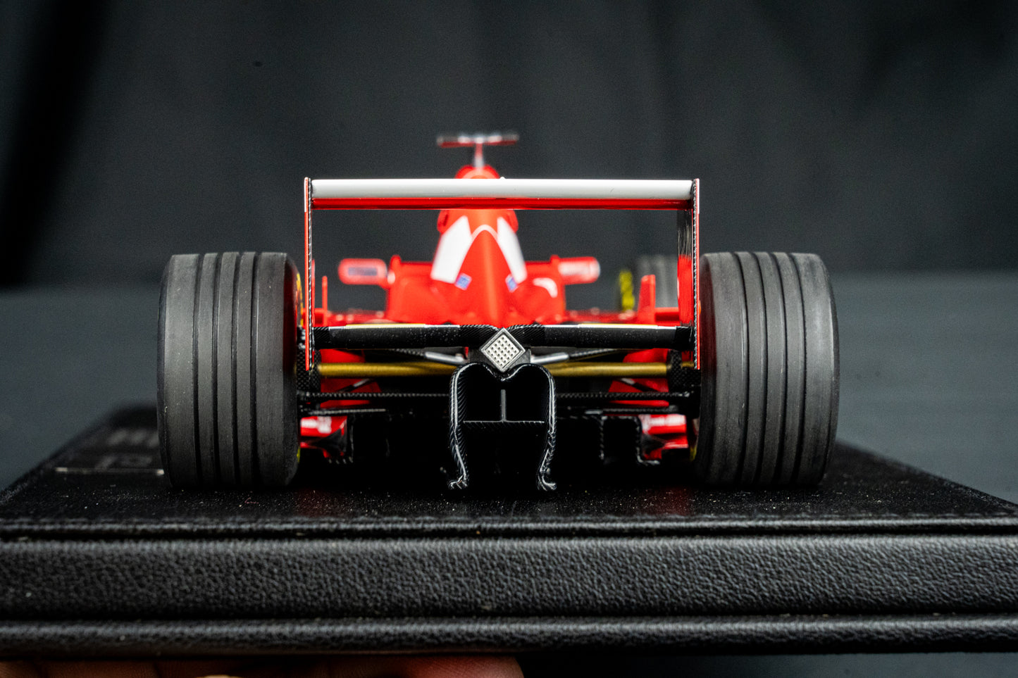 Michael Schumacher Ferrari F300 #3 lim. 500 pcs. - Pole & Winner GP Monza 98 - GP Replicas 1:18