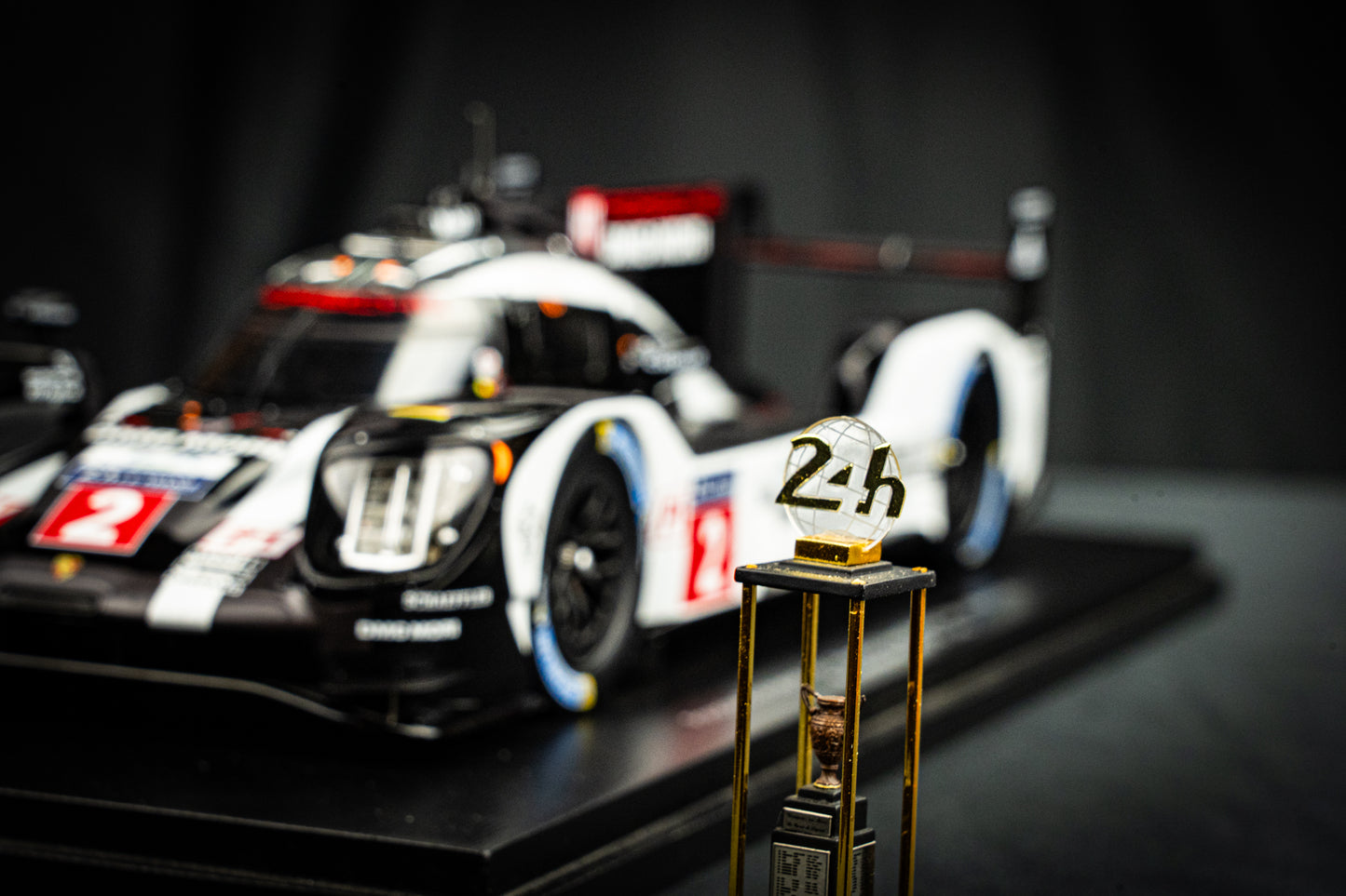 Porsche 919 Hybrid #2 Dumas / Jani / Lieb - Winner 24h LeMans 2016 1:18 Spark