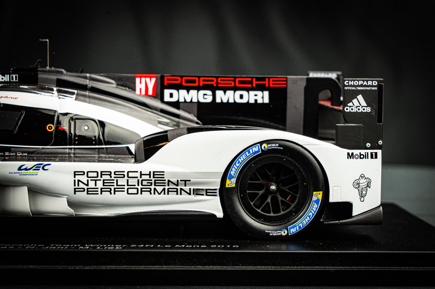 Porsche 919 Hybrid #2 Dumas / Jani / Lieb - Winner 24h LeMans 2016 1:18 Spark