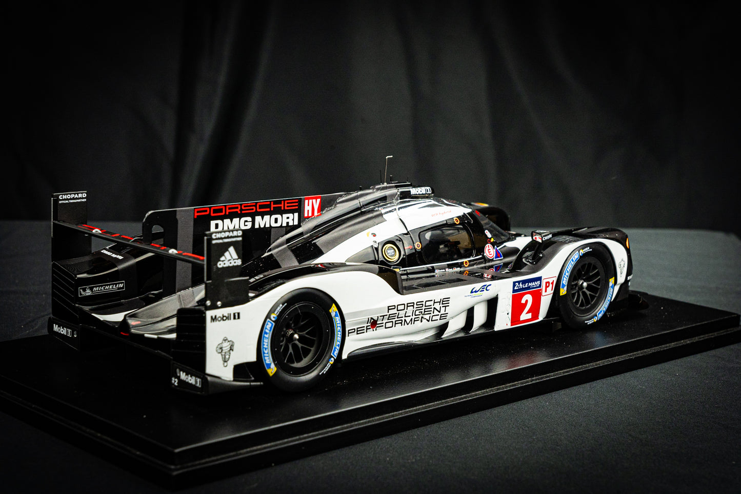 Porsche 919 Hybrid #2 Dumas / Jani / Lieb - Winner 24h LeMans 2016 1:18 Spark