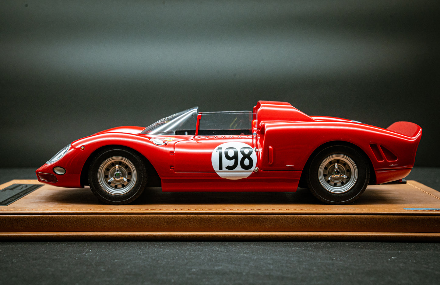 Ferrari 275 P2 #198 Bandini / Vaccarella - Winner Targa Florio 1965 lim. 110pcs. 1:18 Tecnomodel
