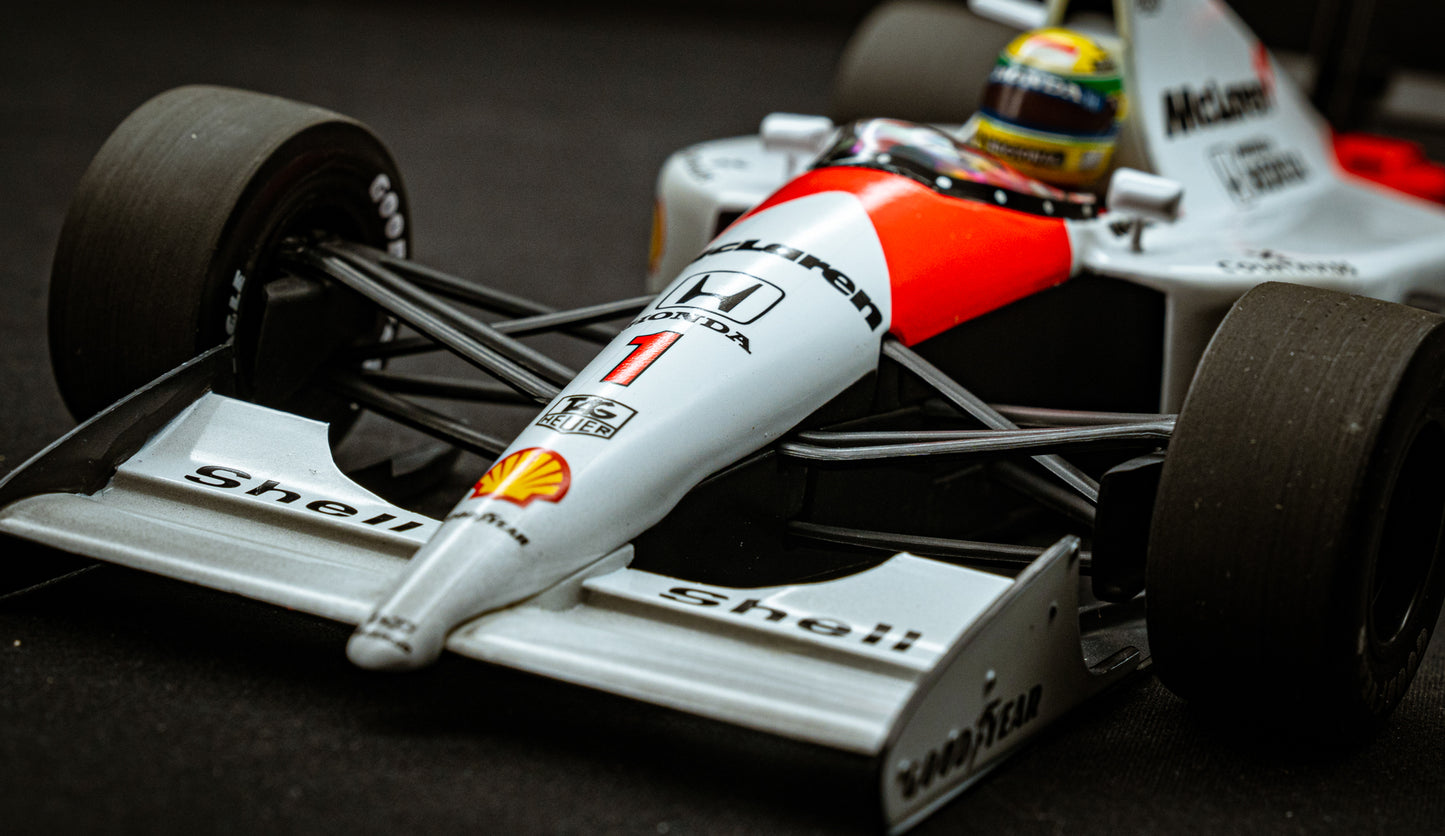 Ayrton Senna #1 McLaren MP4/6 - Sieger Formel 1 WM 1991 - lim. 994 pcs. - Minichamps 1:18