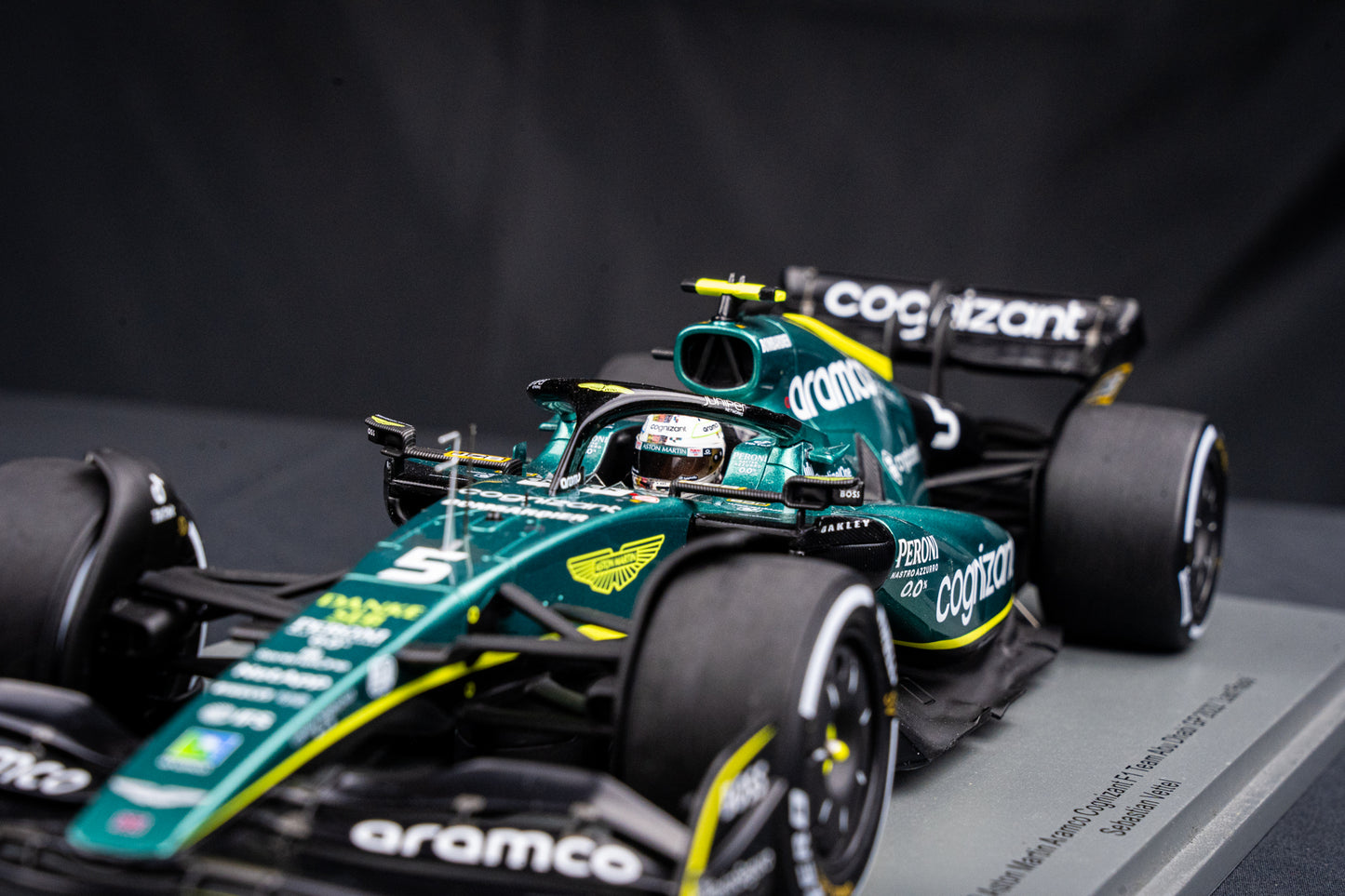 Aston Martin AMR22 #5 Sebastian Vettel "Last Race" - GP Abu Dhabi 2022 - Spark 1:18